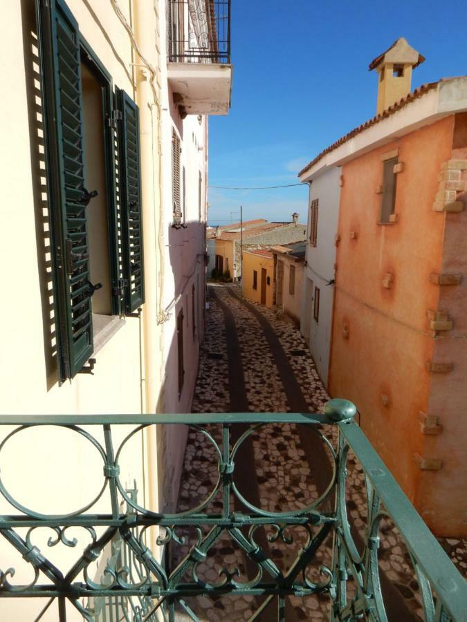 B&B Eleonora D'Arborea, Centro Storico Posada  Exterior foto